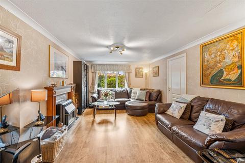 4 bedroom detached house for sale, Freshwater Close, Great Sankey, WA5