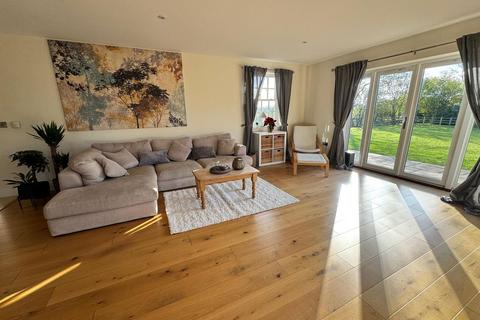 undefined, Lumber Lane, Towcester NN12