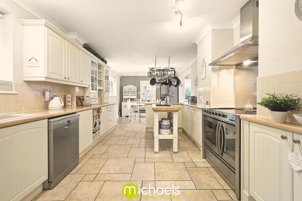 Kitchen/Breakfast Room