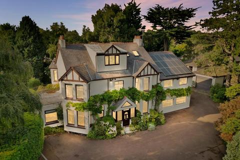 7 bedroom detached house for sale, Tower Road North, Heswall, Wirral