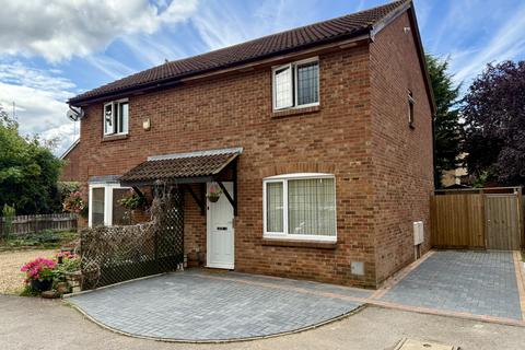 89 Beaumont Drive, Northampton, NN3 8PS