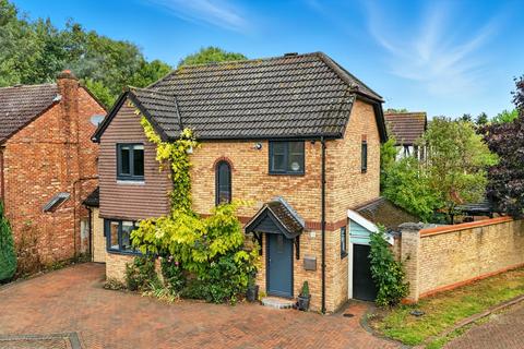 undefined, Knights Close, Bishop's Stortford, Hertfordshire, CM23