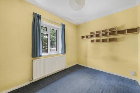 3 bedroom semi-detached house for sale, Faringdon Avenue, Bromley BR2