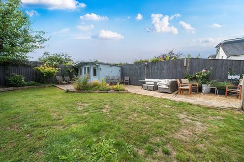 3 bedroom semi-detached house for sale, South Street,  Farnborough, GU14