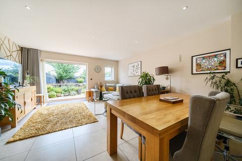 3 bedroom semi-detached house for sale, South Street,  Farnborough, GU14