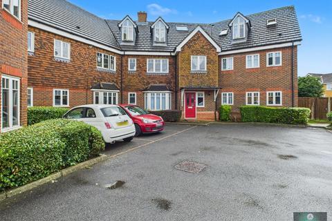 2 bedroom flat for sale, Rosemead Gardens, Southgate RH10