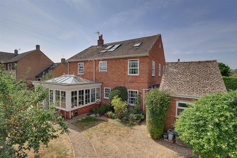 undefined, The Court Garden, Arlingham