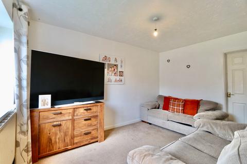 2 bedroom house for sale, Plynlimon Avenue, Crumlin, NP11