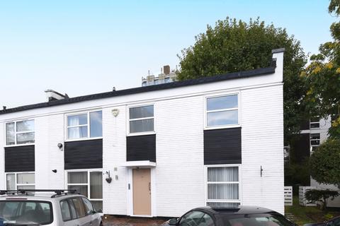 undefined, Quickswood, Primrose Hill, London NW3