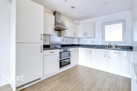 Arc Court, Romford, RM7 0FH