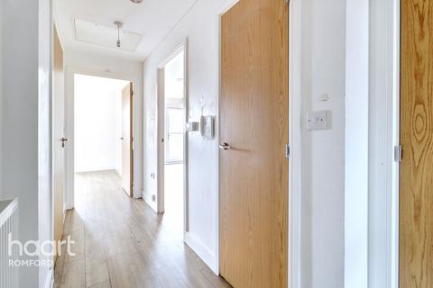 undefined, Arc Court, Romford, RM7 0FH