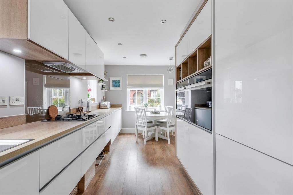 Kitchen Diner 3.jpeg