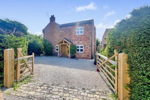 4 bedroom detached house for sale, Davenport Street, Crewe CW1