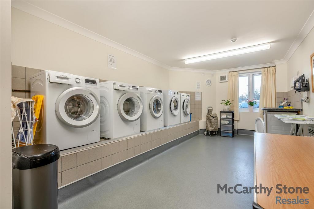 Utility room, utility
