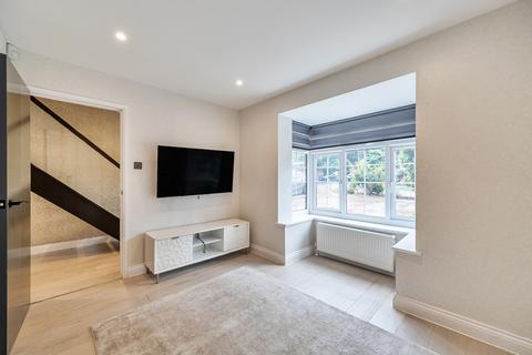 4 bedroom detached house for sale, Leavesden Road, Stanmore
