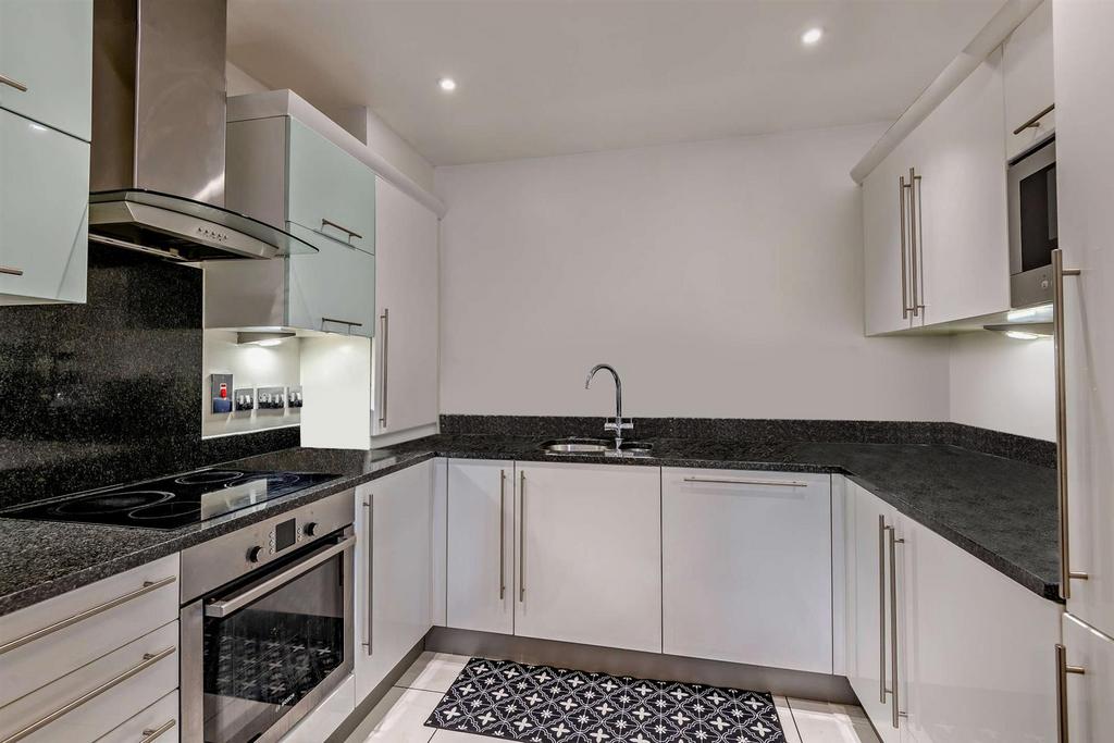 8660508-interior07-800.jpg