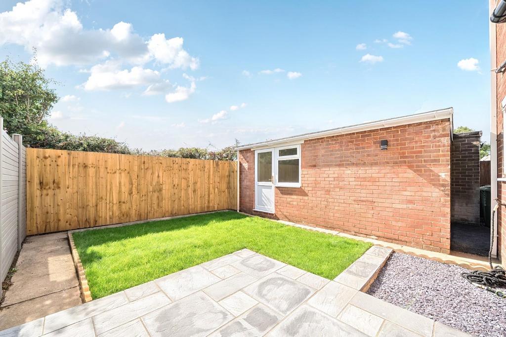 Rear garden and patio.jpg