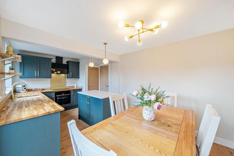 11 Aire Road, Wetherby, LS22 7UE