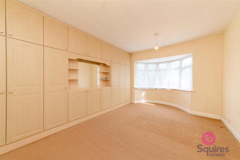 12 Vines Avenue, London, N3 2QD