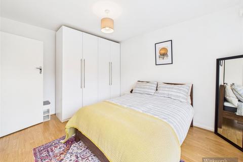26 Warwick Road, Thames Ditton, KT7 0PS