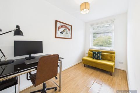 26 Warwick Road, Thames Ditton, KT7 0PS