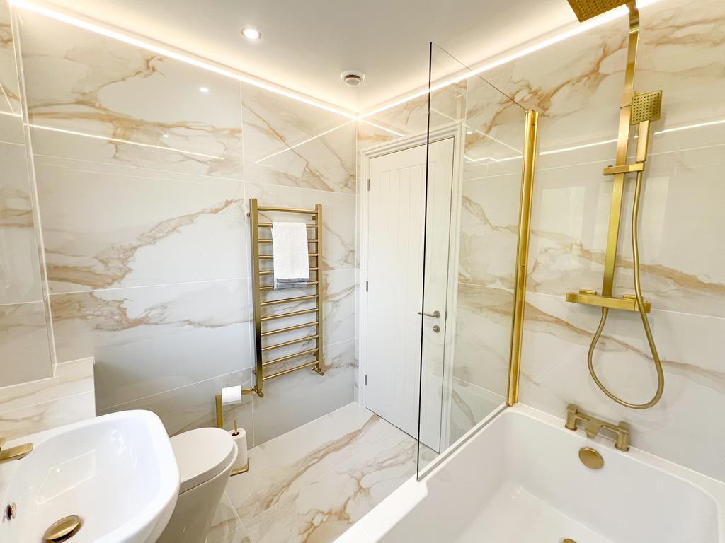 Bathroom2