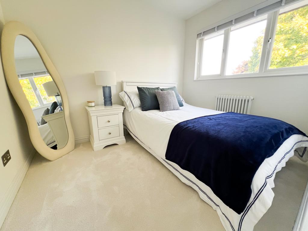 Spareroom1