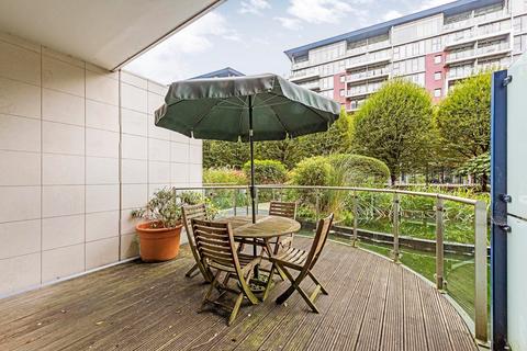 2 bedroom apartment for sale, Howard Building, 368 Queenstown Road, London, SW11