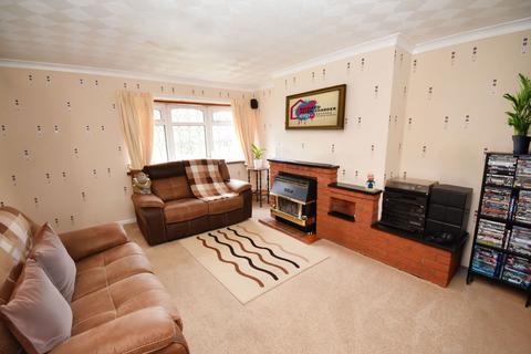 3 bedroom semi-detached house for sale, Brierley Hill Road, Stourbridge DY8