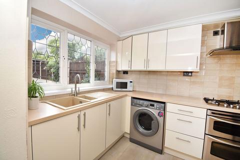 3 bedroom semi-detached house for sale, Brierley Hill Road, Stourbridge DY8