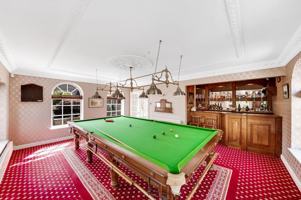 Billard room