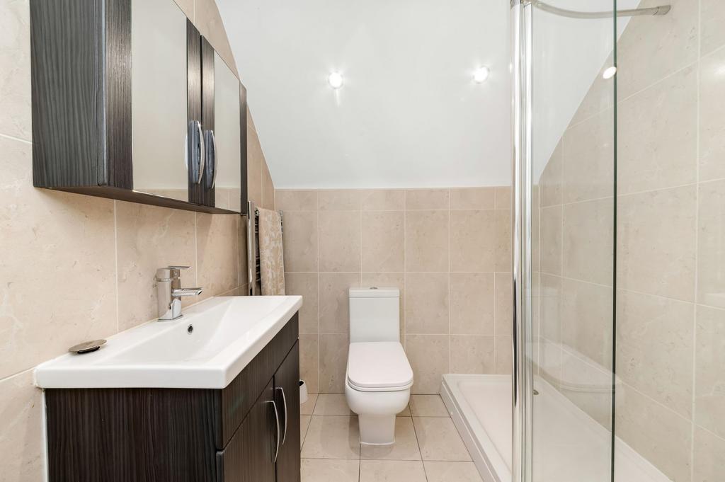 Bedroom three ensuite
