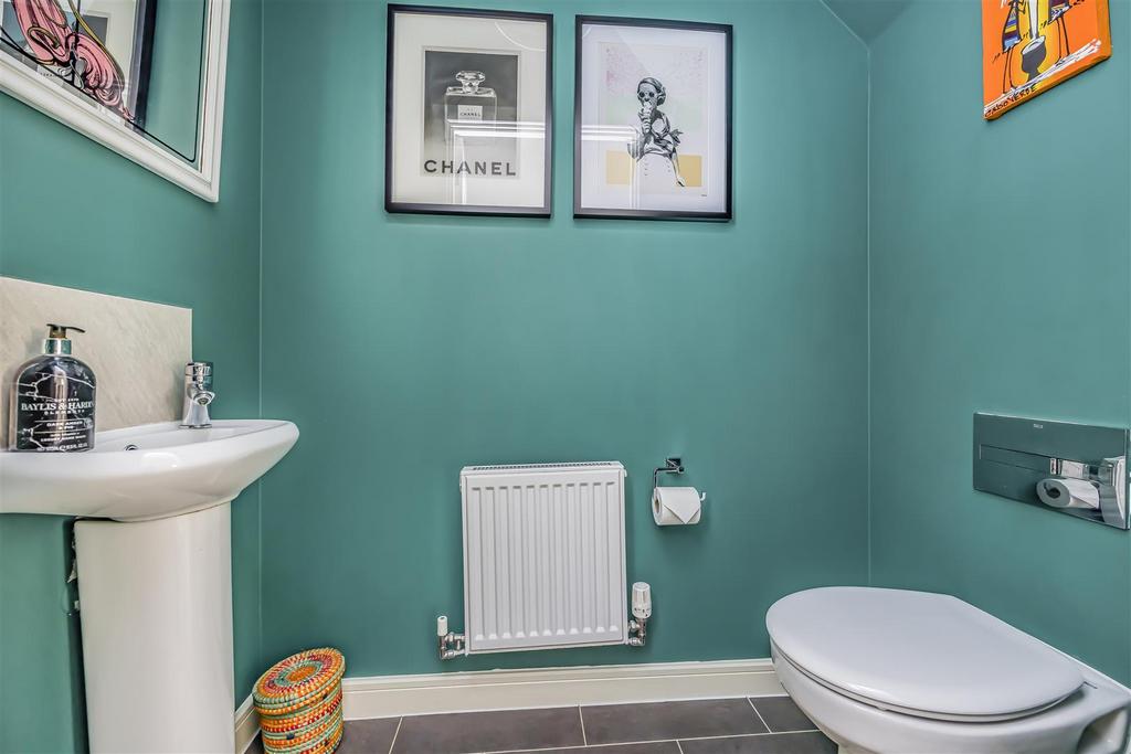 4 West Brook View, Emsworth-Portico Marketing-Sold B