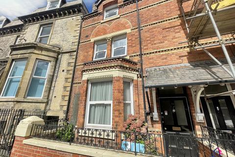 6 bedroom terraced house for sale, Avenue Road Grantham NG31