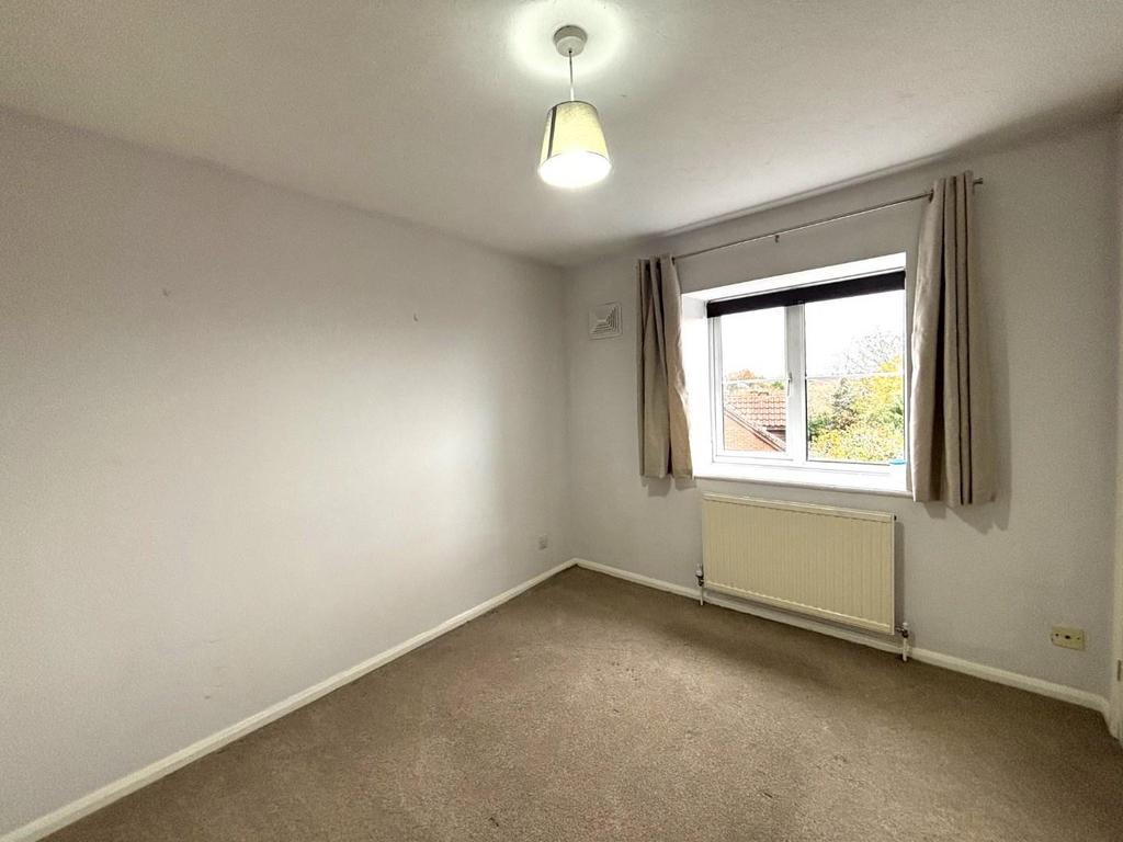 Bedroom 1.jpeg