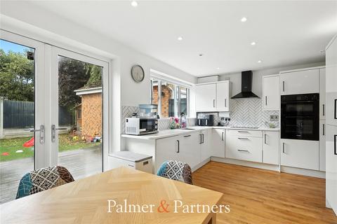 undefined, Amcotes Place, Chelmsford CM2