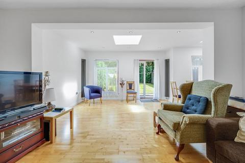 3 bedroom terraced house for sale, Attewood Avenue, London, NW10
