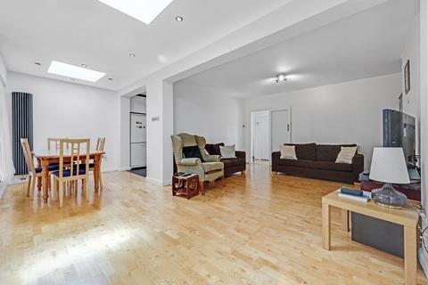 3 bedroom terraced house for sale, Attewood Avenue, London, NW10
