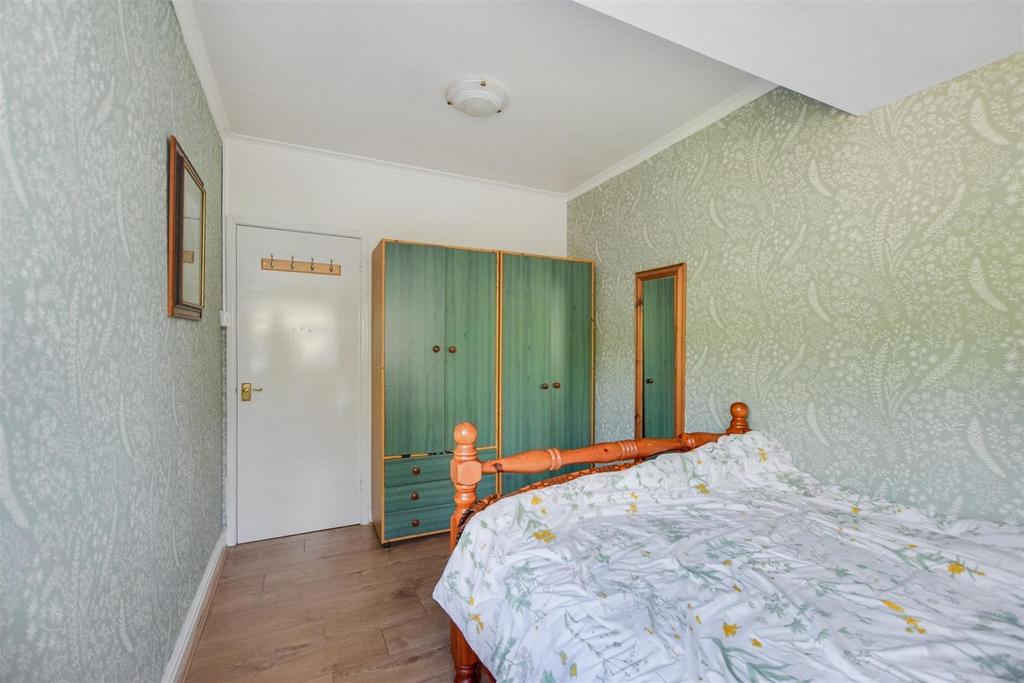 Bedroom 2 3.jpeg