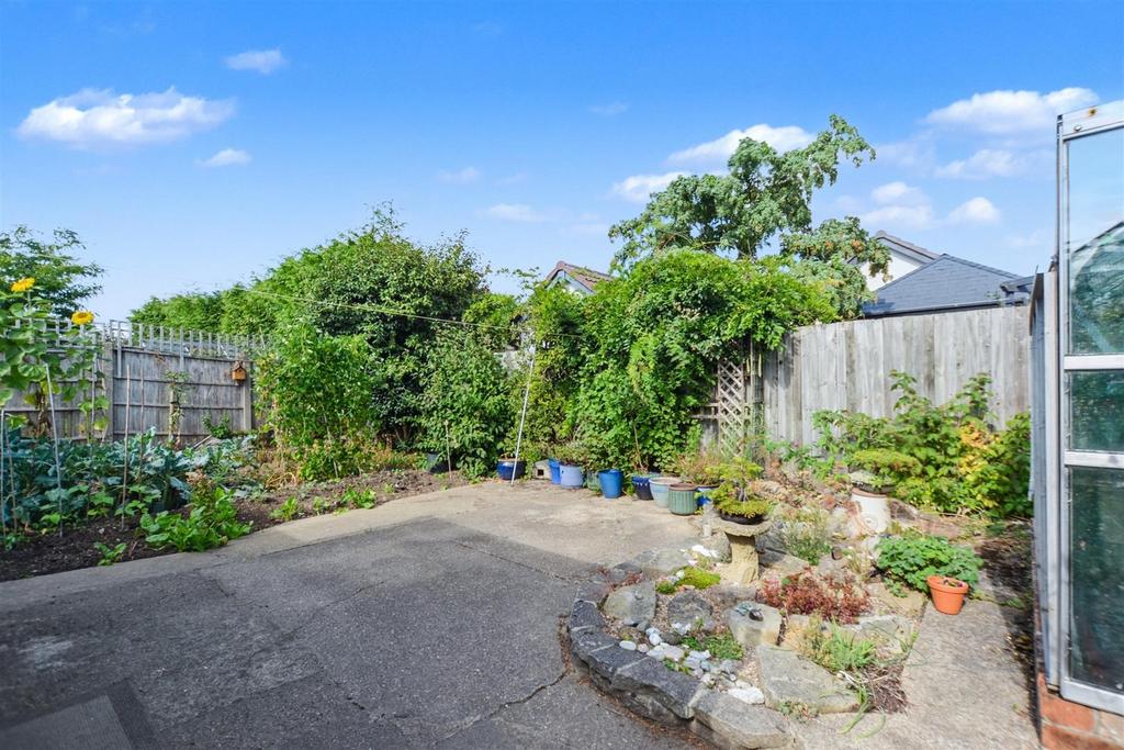 Garden 1.jpeg