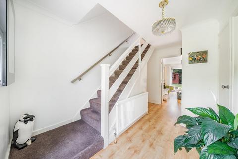 undefined, Maxwell Drive, Surrey KT14