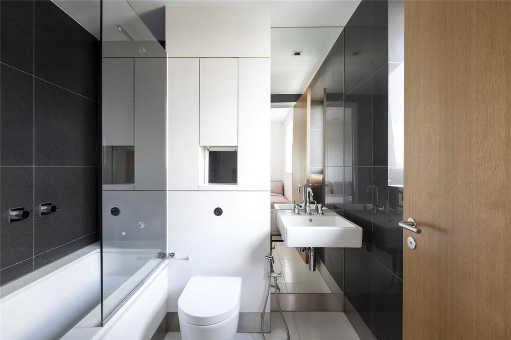 Bedroom Two En-Suite