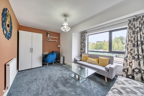 undefined, Southside Close, Uxbridge