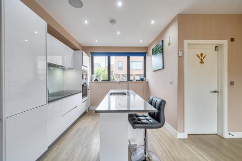 undefined, Southside Close, Uxbridge
