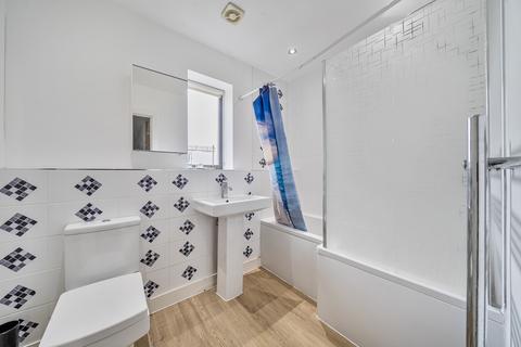 4 Southside Close, Uxbridge, UB10 9PR