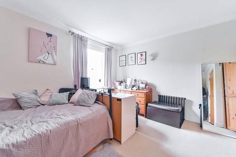4 bedroom maisonette for sale, Hastings Street, Woolwich, London, SE18