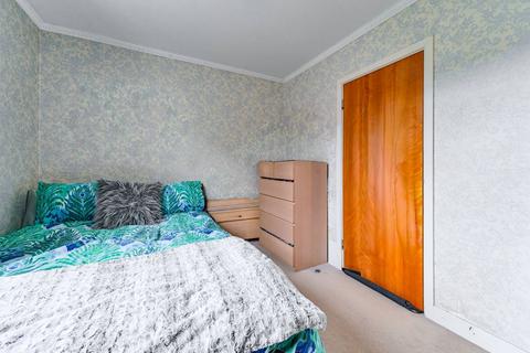 4 bedroom maisonette for sale, Hastings Street, Woolwich, London, SE18