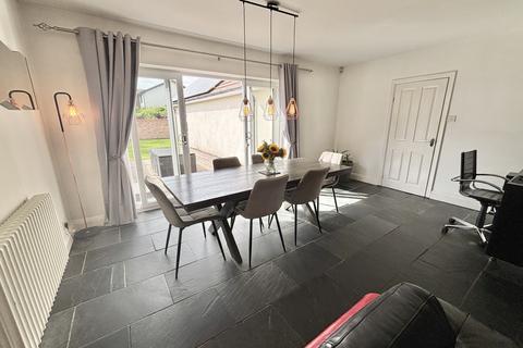 3 bedroom semi-detached house for sale, Staining Road, Staining FY3