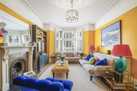 4 bedroom semi-detached house for sale, Bournevale Road, SW16