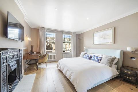 4 bedroom semi-detached house for sale, Bournevale Road, SW16